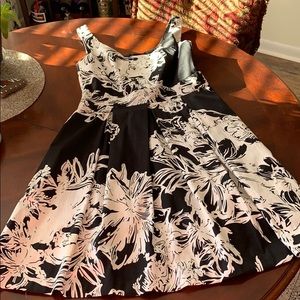 White House Black Market summer dress